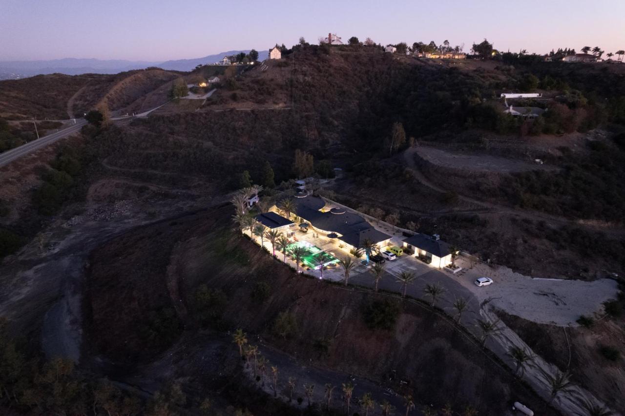Iron Mansion Private Resort-Event Space 12000 Ft! Temecula Eksteriør bilde