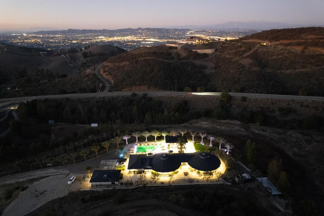 Iron Mansion Private Resort-Event Space 12000 Ft! Temecula Eksteriør bilde