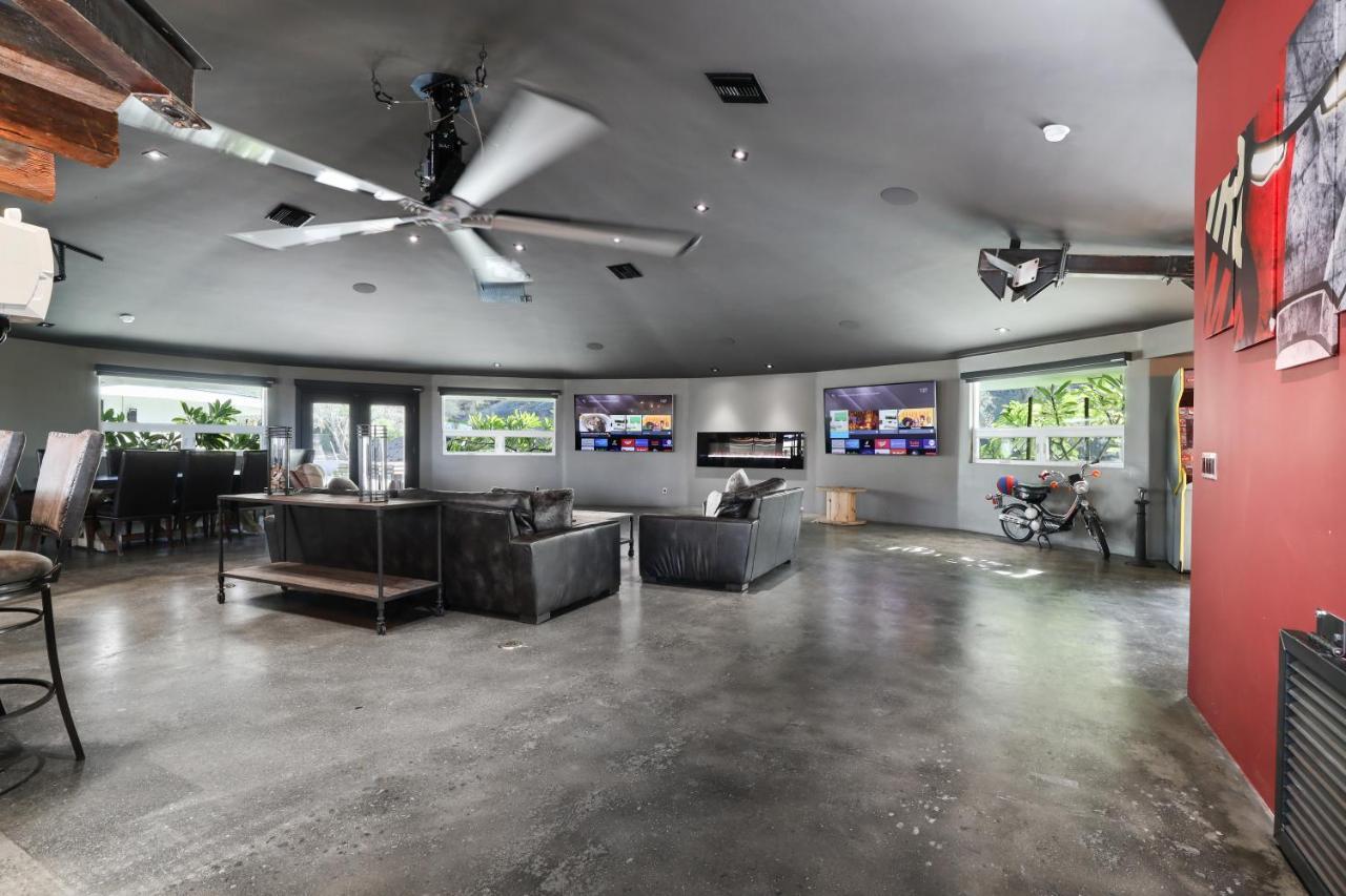 Iron Mansion Private Resort-Event Space 12000 Ft! Temecula Eksteriør bilde
