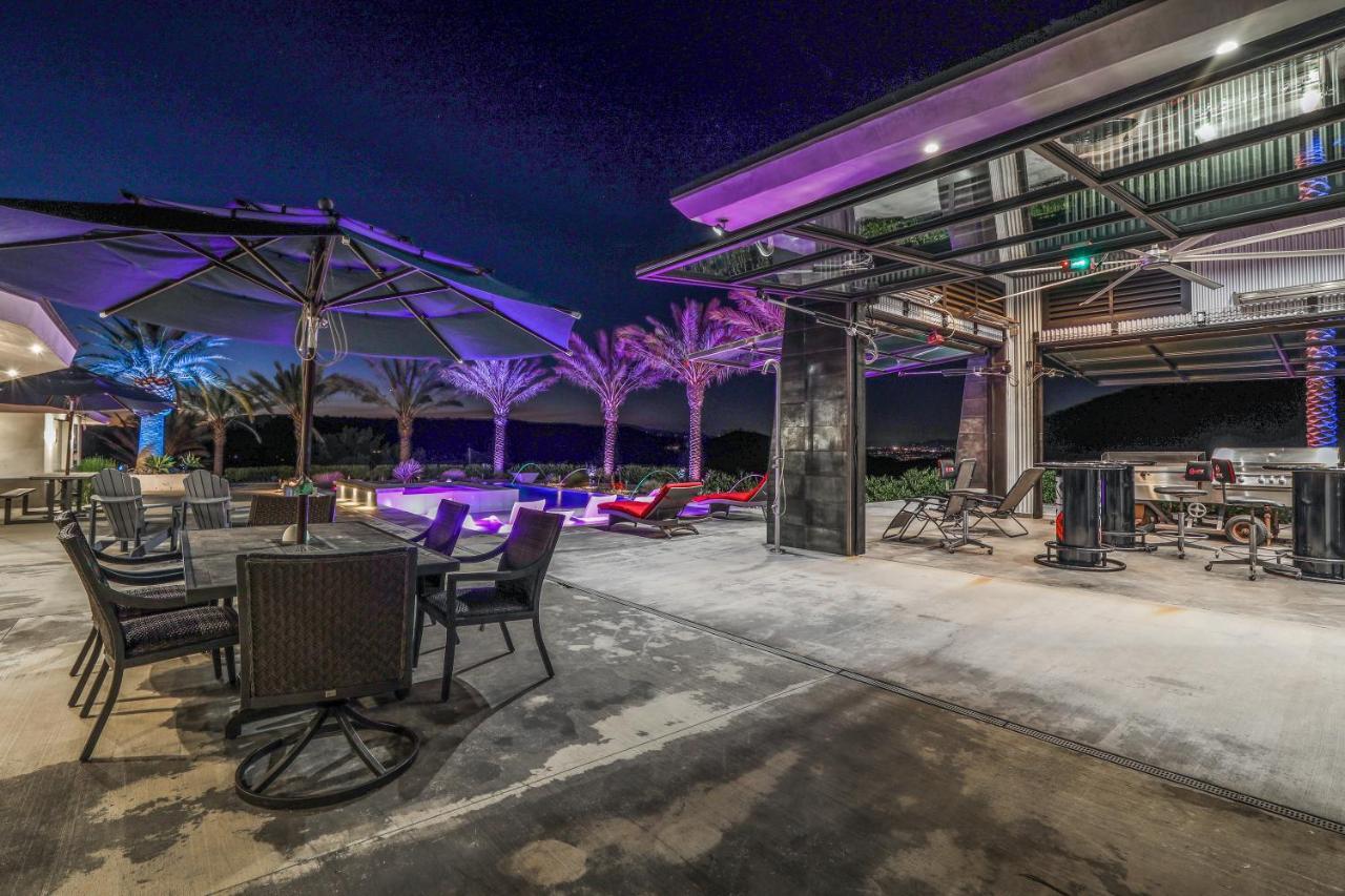 Iron Mansion Private Resort-Event Space 12000 Ft! Temecula Eksteriør bilde