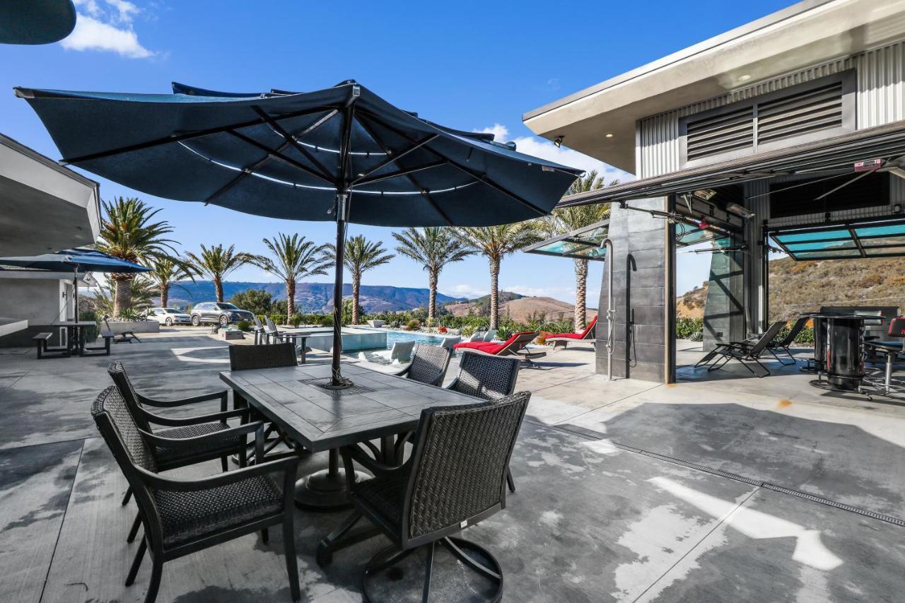 Iron Mansion Private Resort-Event Space 12000 Ft! Temecula Eksteriør bilde
