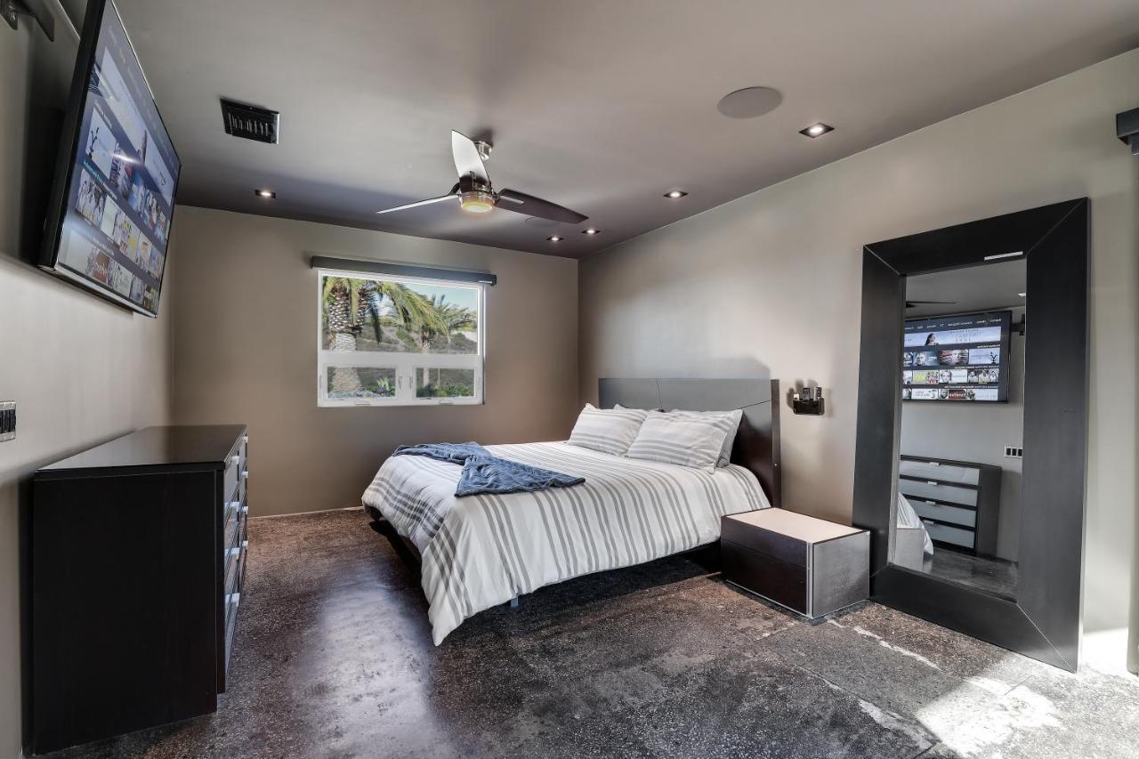 Iron Mansion Private Resort-Event Space 12000 Ft! Temecula Eksteriør bilde