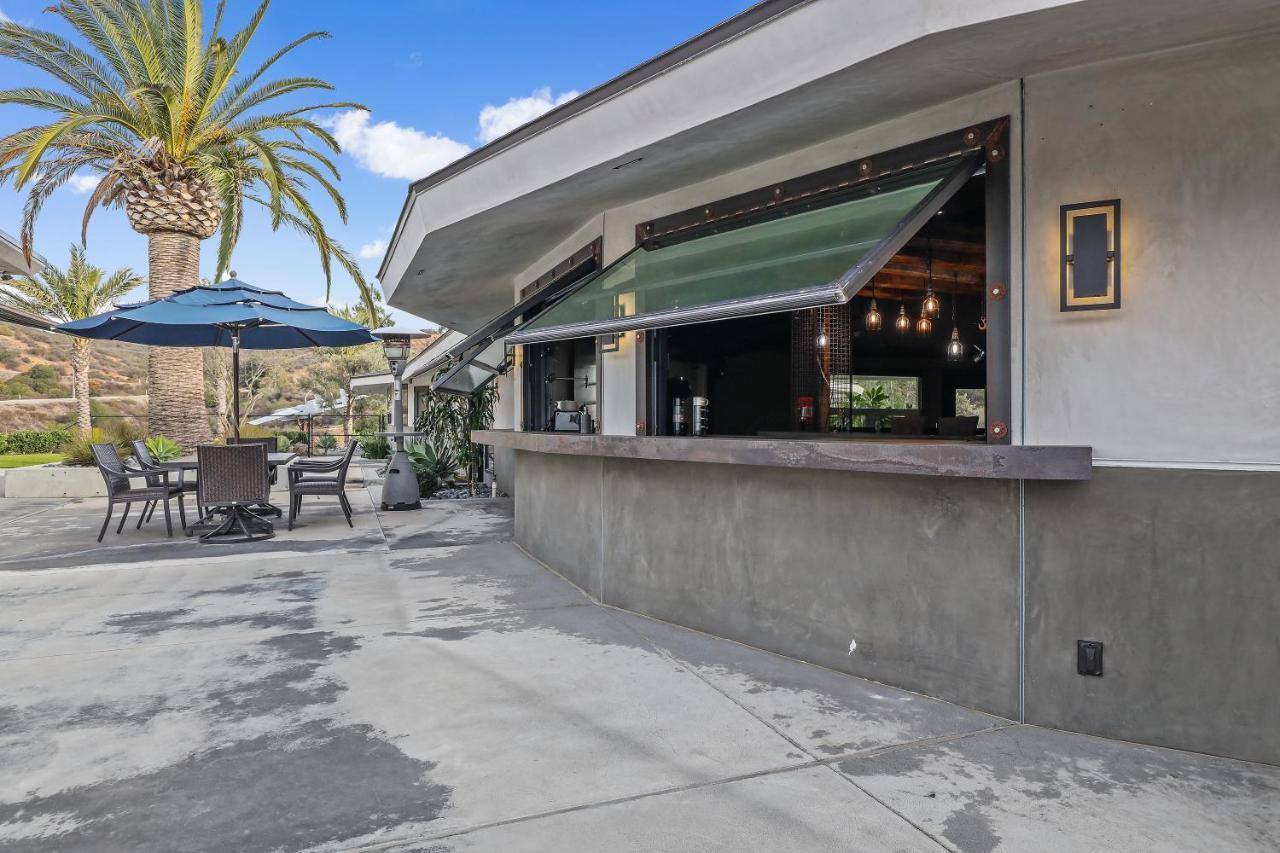 Iron Mansion Private Resort-Event Space 12000 Ft! Temecula Eksteriør bilde