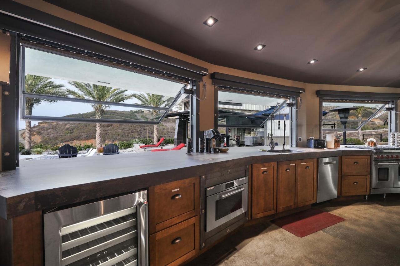Iron Mansion Private Resort-Event Space 12000 Ft! Temecula Eksteriør bilde